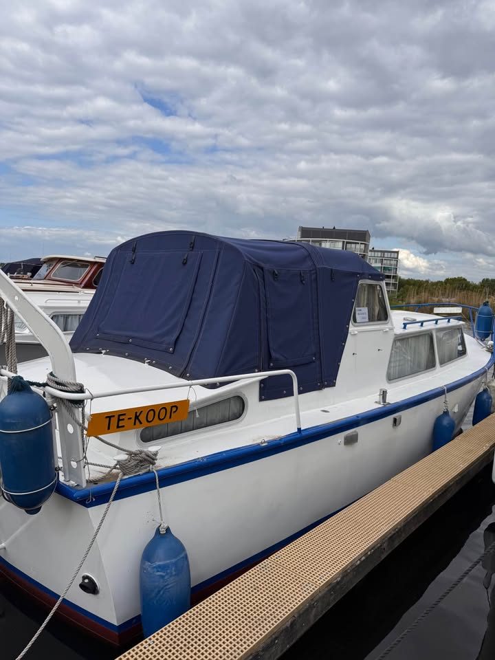 Motorboot